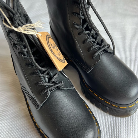 Dr. Martens Audrick 8-Eye Boots - Picture 11 of 15